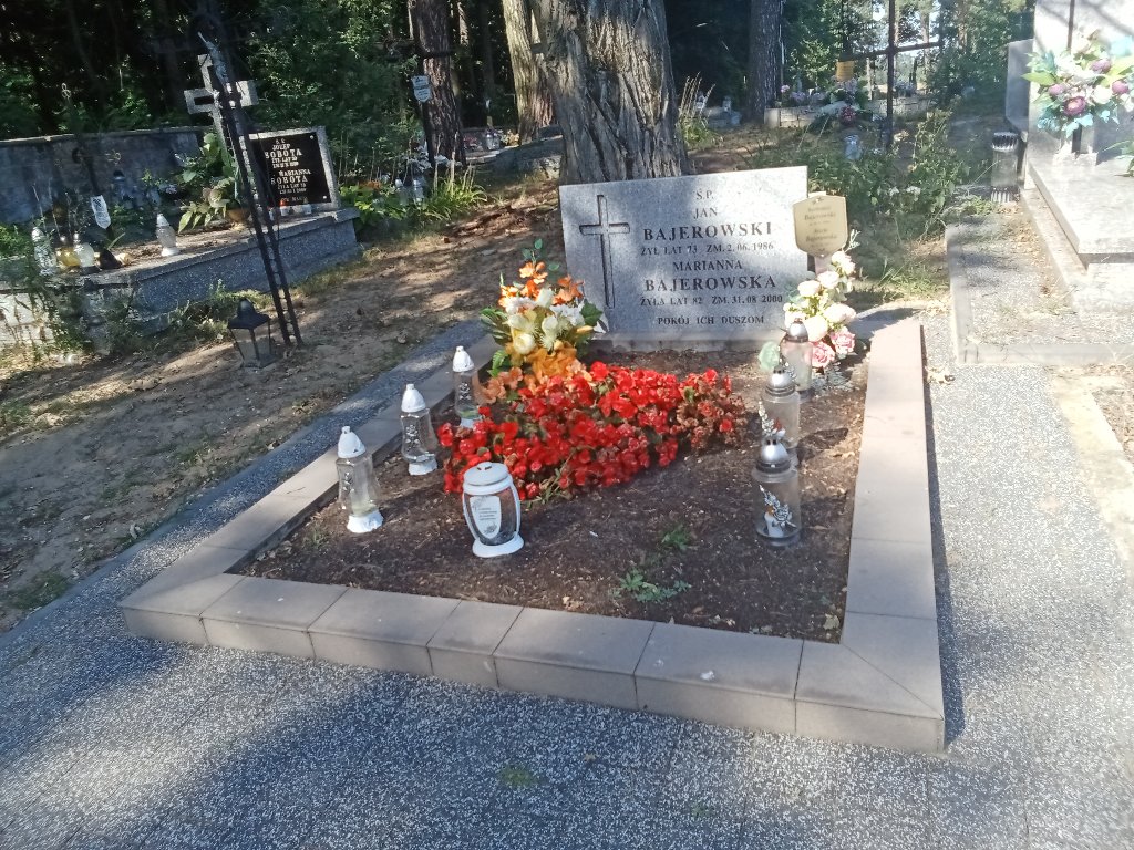 Grób Jan Bajerowski