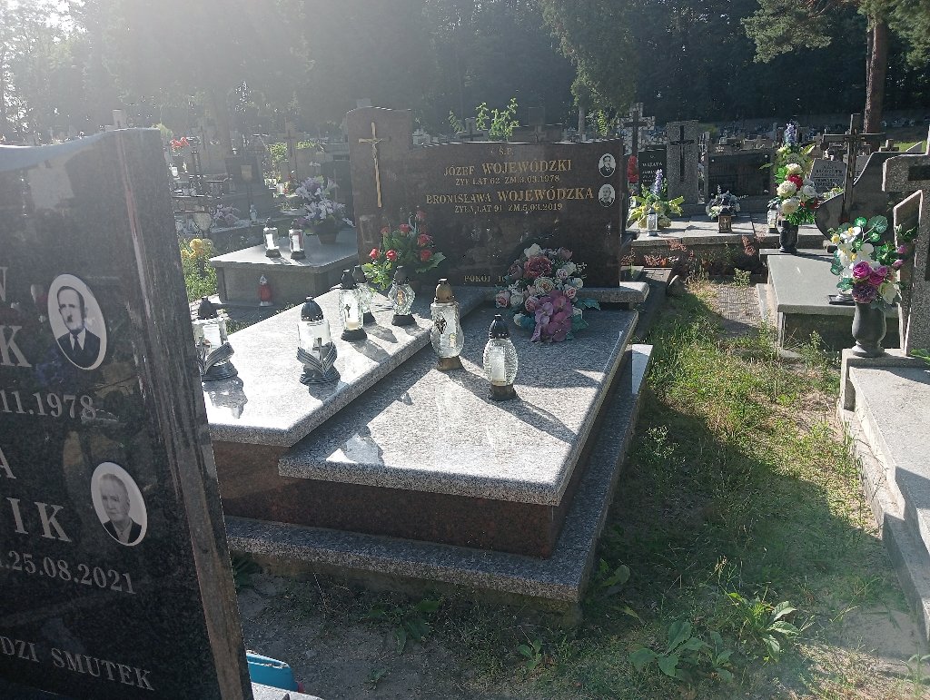 Grób Józef Wojewódzki